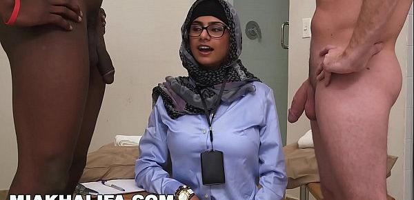  Arab Mia Khalifa Compares Big Black Cock to White Penis